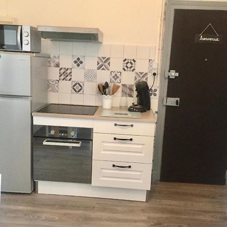 Charmant T2 Proche Vieille Ville Montluçon Exteriör bild