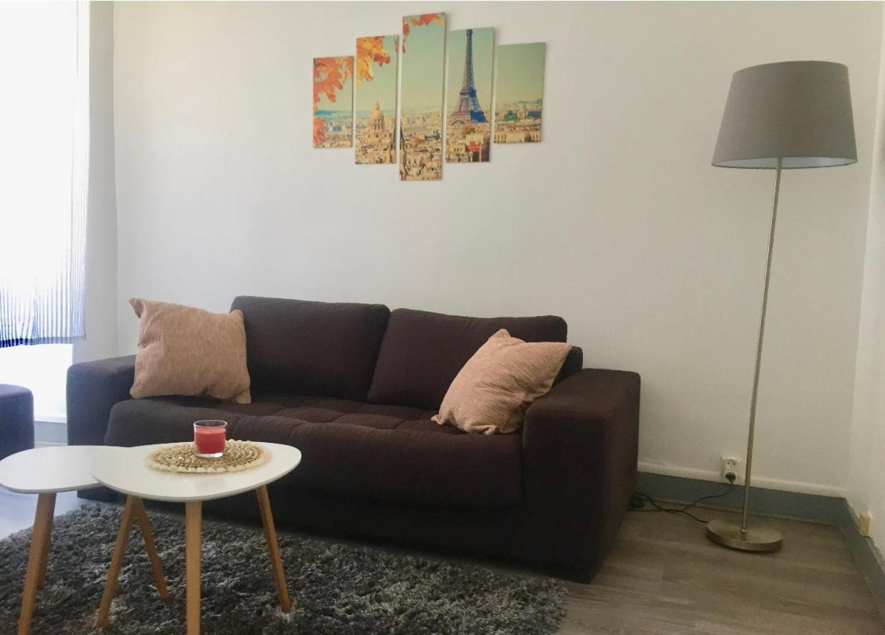 Charmant T2 Proche Vieille Ville Montluçon Exteriör bild